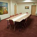 Campanile Hotell 2*
