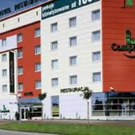 Szálloda Campanile 2*