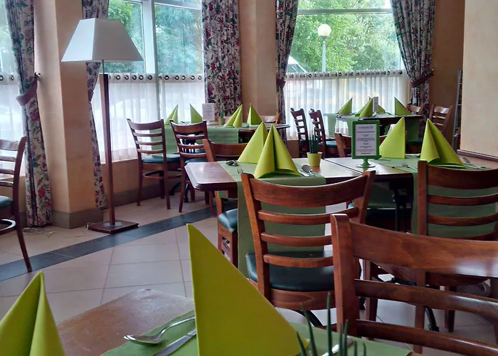 Campanile Отель Познань