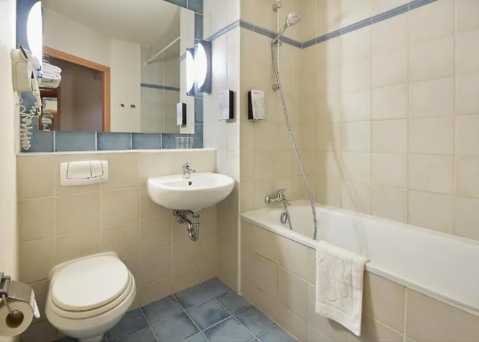 Campanile Отель