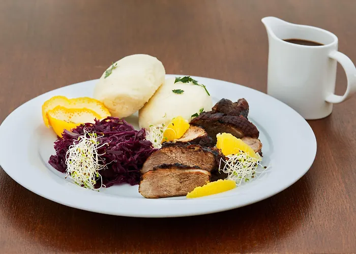 Отель Campanile 2*