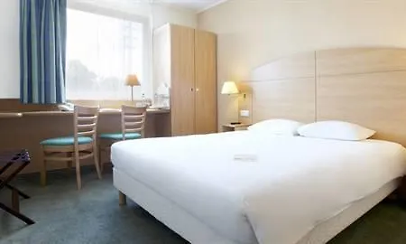 Hotell Campanile 2*