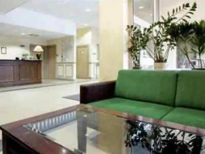 Campanile Hotell 2*