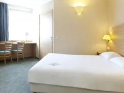 Hotell Campanile 2*