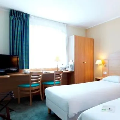 Hotel Campanile Poznań